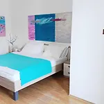 Josipa 3* 로비니