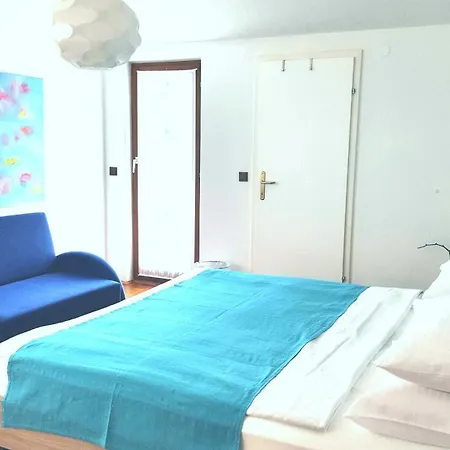 Guest house Josipa 3*